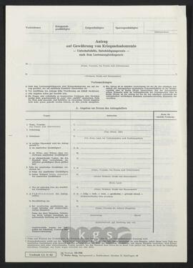 Lebensdokumente: Anträge - Antrag auf Gewährung von Kriegsschadenrente (leeres Formular)